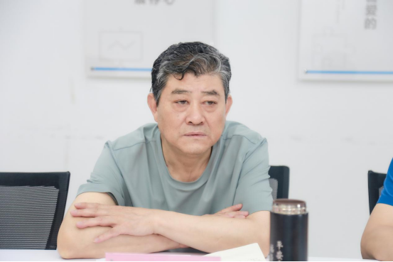 四川省專家張藜山博士一行到訪學(xué)會共謀教育創(chuàng)新與合作共贏