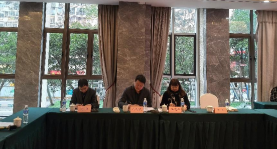 學(xué)會(huì)參訪協(xié)會(huì)、研究院、企業(yè)，共探合作發(fā)展新路徑