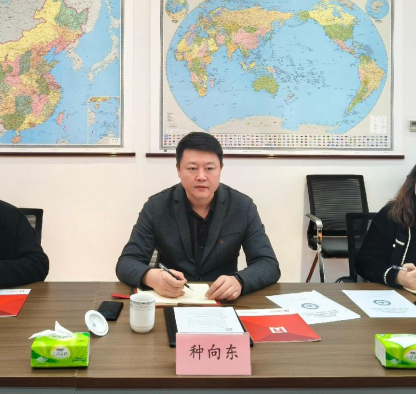 學(xué)會(huì)參訪協(xié)會(huì)、研究院、企業(yè)，共探合作發(fā)展新路徑