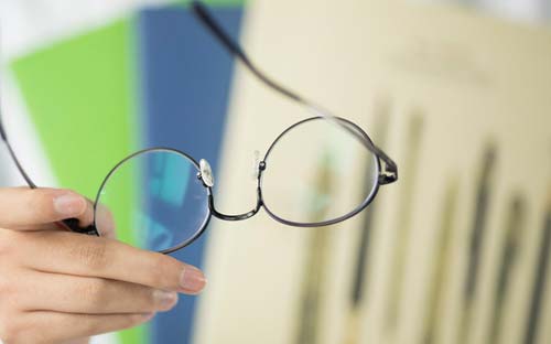 自考什么專業(yè)報(bào)考人數(shù)比較多？