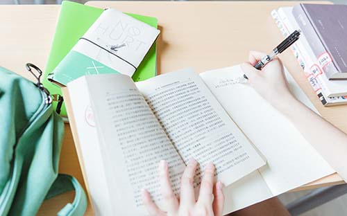 自考報(bào)名本科什么專業(yè)好？