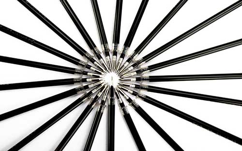 中專報考成人高考的條件有哪些？