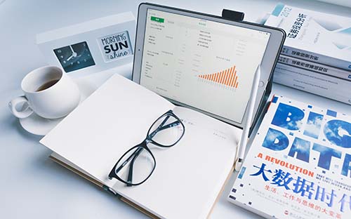自考的畢業(yè)證書由誰頒發(fā)？