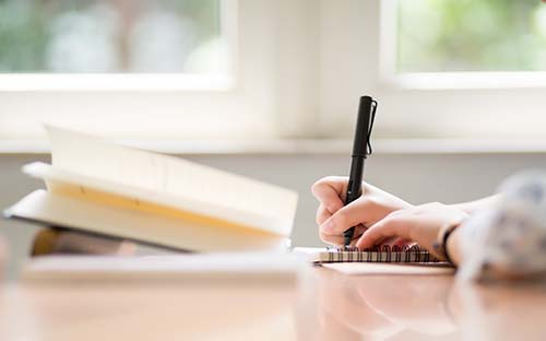 成人高考報考條件是什么？