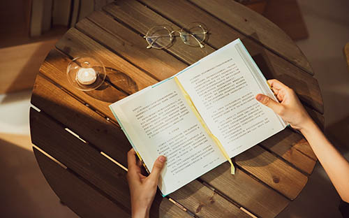 成人高考通知書發(fā)放的時間？