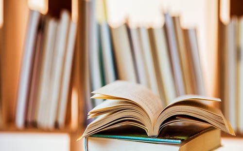 成人高考和自考收費(fèi)一樣嗎？