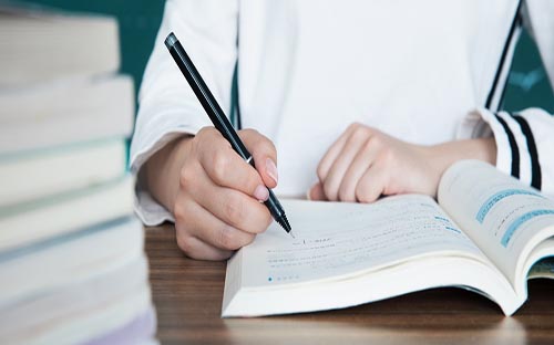 成人高考專升本有什么報(bào)考要求嗎？