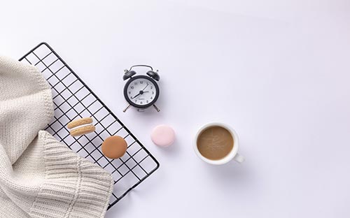 成人高考什么時(shí)候去學(xué)校？