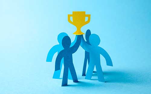 成人高考選擇題用什么筆答題？