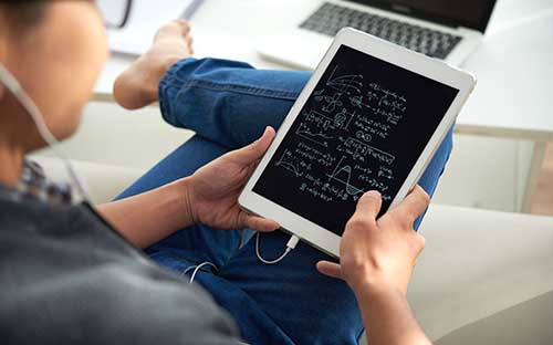 成人高考含金量跟高考一樣嗎？