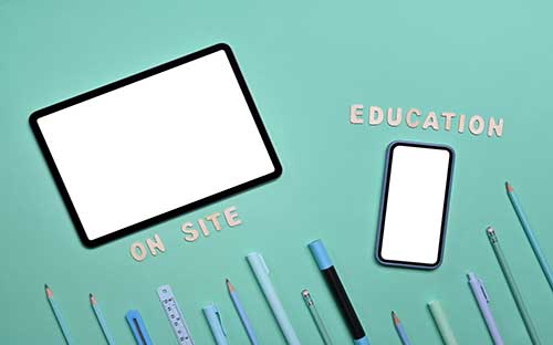 成人高考可以去看考場嗎？考場可以帶水嗎？