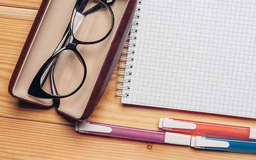 自考學士學位證申請條件有哪些？學位英語難嗎？