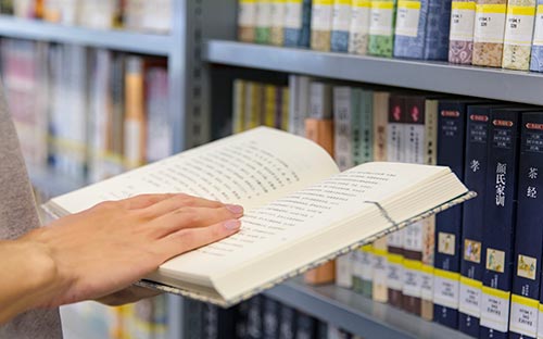 報(bào)名成人高考要準(zhǔn)備什么材料？