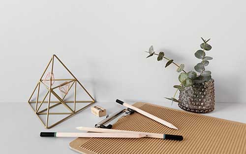 醫(yī)學(xué)類成人高考報(bào)考條件是什么？