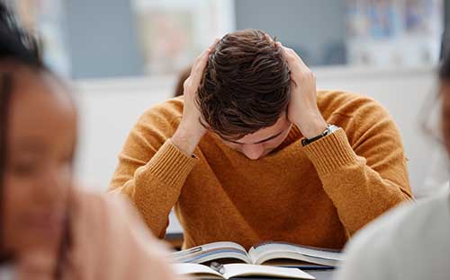 成人高考的畢業(yè)證是什么樣的？屬于什么文憑？