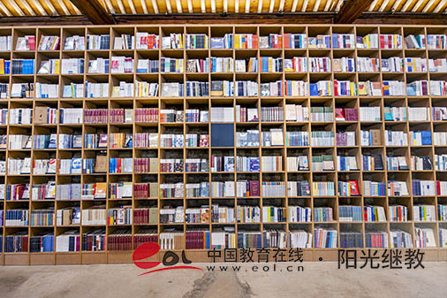 成人高考考上后是全日制學(xué)習(xí)嗎？如何判斷是否要報(bào)名？