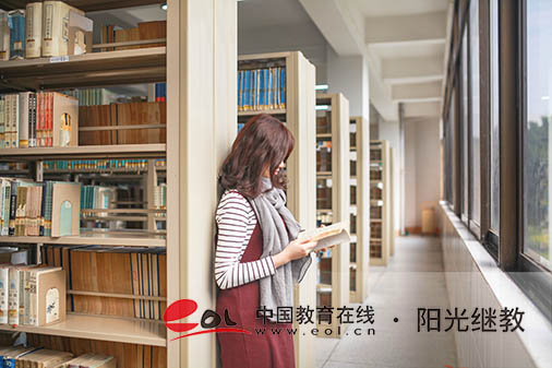 成人高考英語(yǔ)專業(yè)考哪些科目？怎么備考？