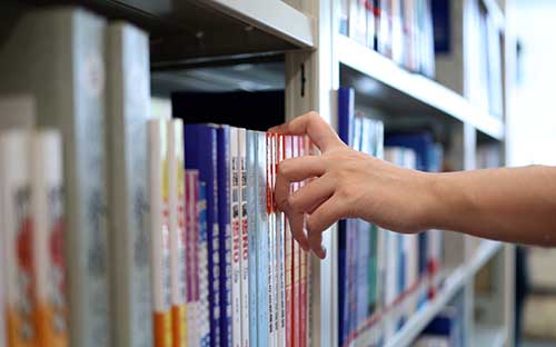 成人高考一般什么時候交學費？要注意什么？