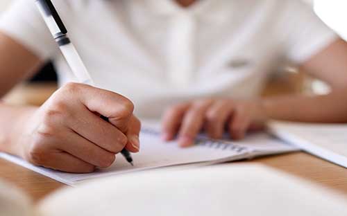 成人高考報名審核成功后還能修改嗎？學歷的用處有哪些？