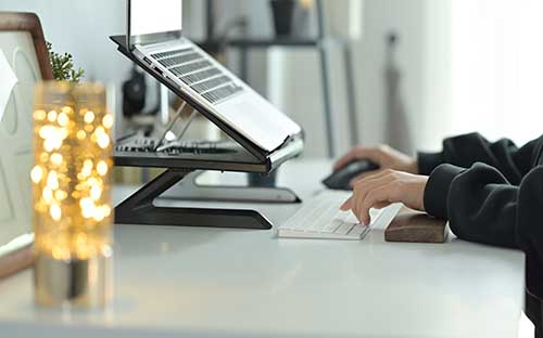 參加成人高考有什么要求？考試科目有哪些？