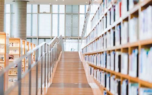 成人高考高起本報名費多少錢？報考條件有什么？