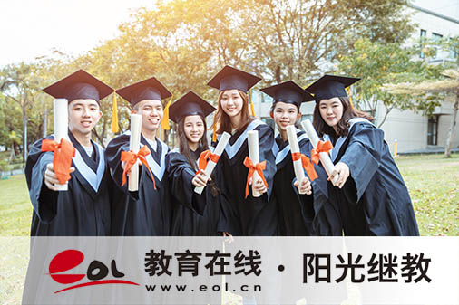 自考適合上班族報(bào)考嗎？考場(chǎng)需要注意哪些？