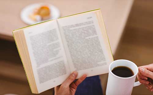 靜安提升學(xué)歷的地方在哪里？怎么報(bào)名成考？