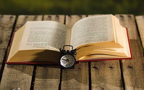 成人高考報(bào)名專業(yè)在哪里看？怎么報(bào)名？