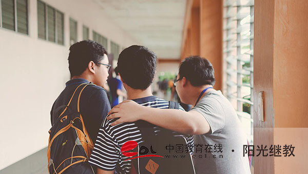 安徽成人高考高升本怎么報(bào)名？有哪些條件？