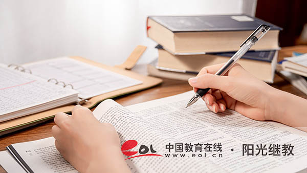 湖北歷年成人高考試題型有哪些？怎么復(fù)習(xí)？