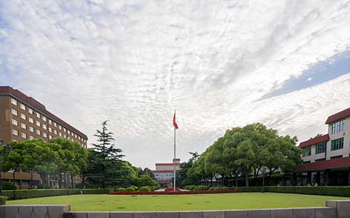 列賓美術學院院系設置是怎樣的？