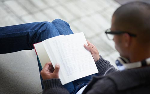 本科在讀可以去新加坡留學嗎，新加坡留學熱門專業(yè)課程有哪些