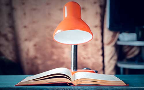 設(shè)計(jì)出國留學(xué)選哪個(gè)專業(yè)好，推薦哪些專業(yè)