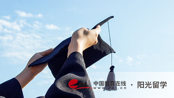 英國時尚管理專業(yè)研究生留學費用大概是多少