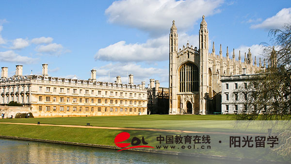 英國平面/視覺傳達設計專業(yè)本科留學費用