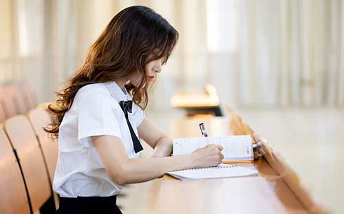 初中生可以出國留學嗎？初中生留學申請流程