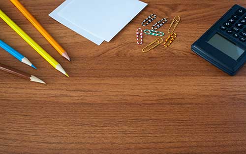 伊寧漢語(yǔ)言自考在哪報(bào)名？考什么科目？