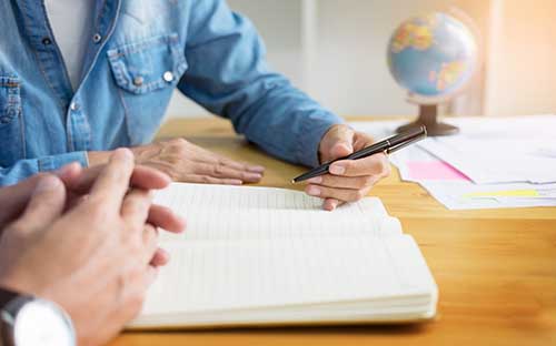 成人自考個(gè)人怎么報(bào)名？需要注意哪些問題？