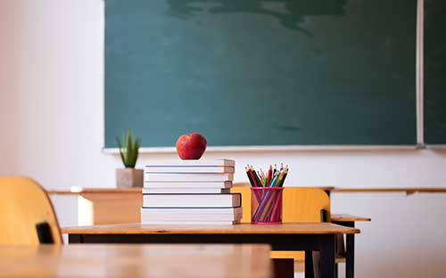 自考報(bào)名的優(yōu)勢(shì)是什么？復(fù)習(xí)注意事項(xiàng)有哪些？