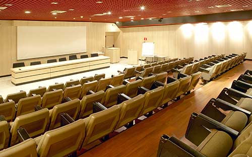 防城港小自考報(bào)名的院校在哪里看？要什么條件？