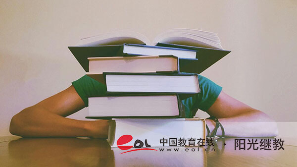 自考報名繳費流程是什么？專業(yè)怎么選擇？